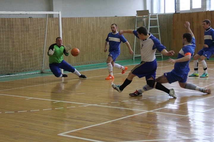 Турнир по мини-футболу прошел в Краснозерке