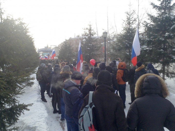 Шествие против «безальтернативных» выборов началось в Новосибирске