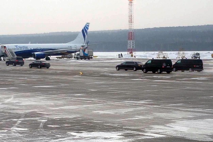Режим «черного неба» сняли в Красноярске и закрыли аэропорт к визиту Путина