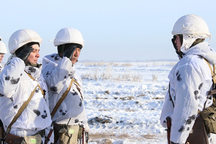 Командующий войсками ЦВО проверяет боеготовность сибирских частей