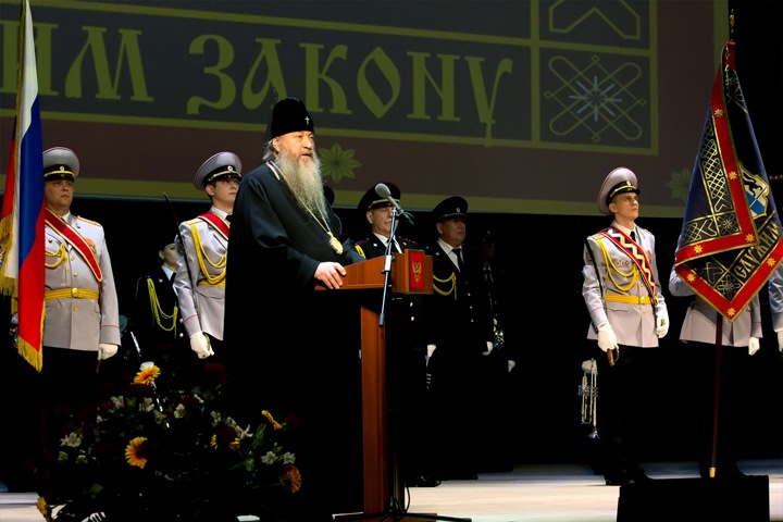 Новосибирский митрополит рассказал о положительных сторонах Сталина