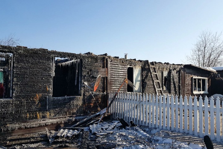 Дом пикетировавшего сибирское полпредство сгорел
