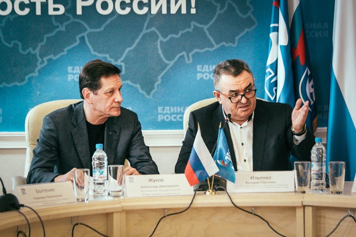 «Единая Россия» приостановила членство директора НИИТО в партии