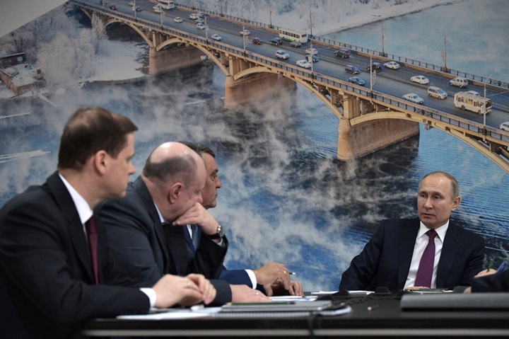 Путин поручил подготовить план по улучшению экологии Красноярска