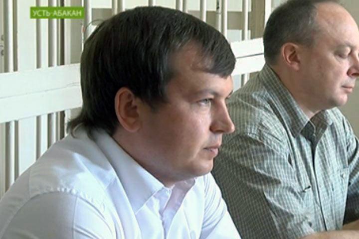 Инициативная группа пообещала смягчить приговор главе Усть-Абакана за явку на выборах
