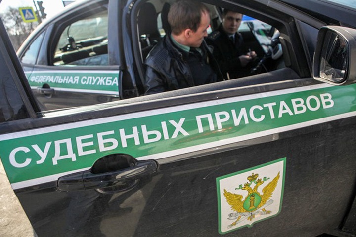 Замначальника новосибирского отдела ФССП задержана за взятку