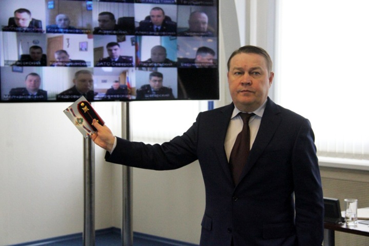 Два уголовных дела возбудили в отношении экс-главы УМВД по Томской области