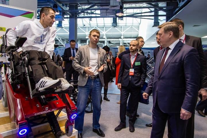 Новосибирский инженер: «Импульсы с мозга можно снимать напрямую и управлять коляской»