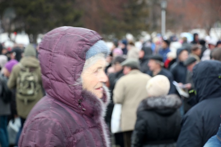 Мошенник от имени главврача Новосибирской облбольницы выманил у пенсионерки 150 тыс. рублей