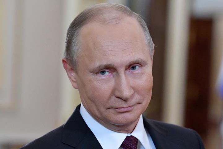 «Едва хватает, чтобы жить нормально»: бурятские учителя попросили Путина поднять зарплаты
