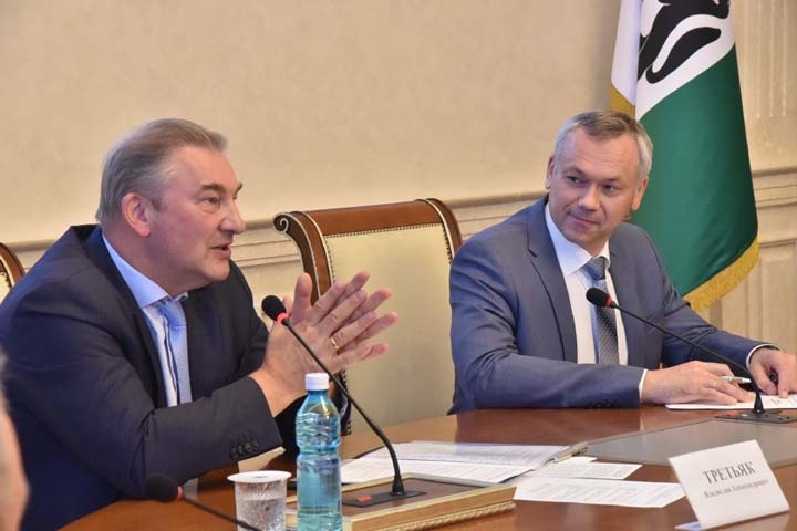 Владислав Третьяк призвал не экономить на креслах в новом ЛДС Новосибирска