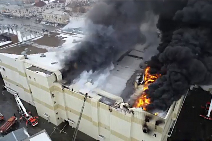 Сгоревшая «Зимняя вишня» сэкономила 7 млн рублей на пожарной безопасности