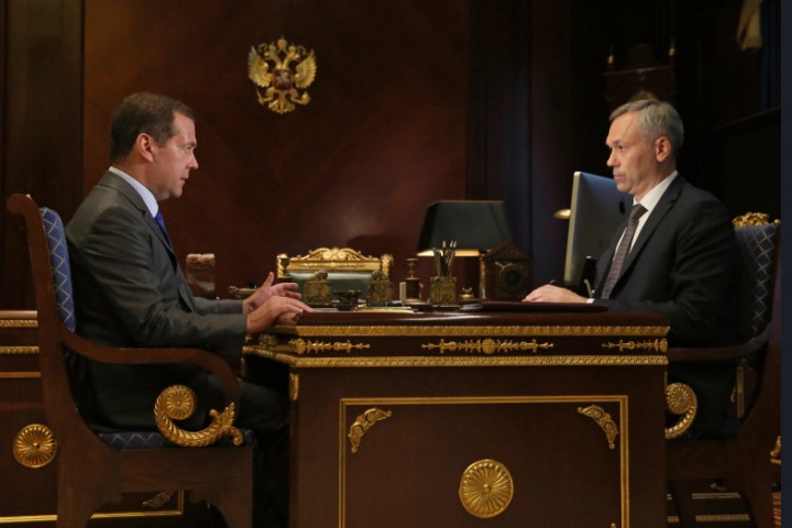 Глава «Единой России» встретился с Травниковым перед выборами