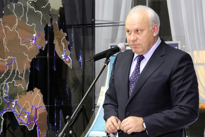 Правительство Хакасии угрожало задержками зарплат из-за победы Коновалова на выборах губернатора
