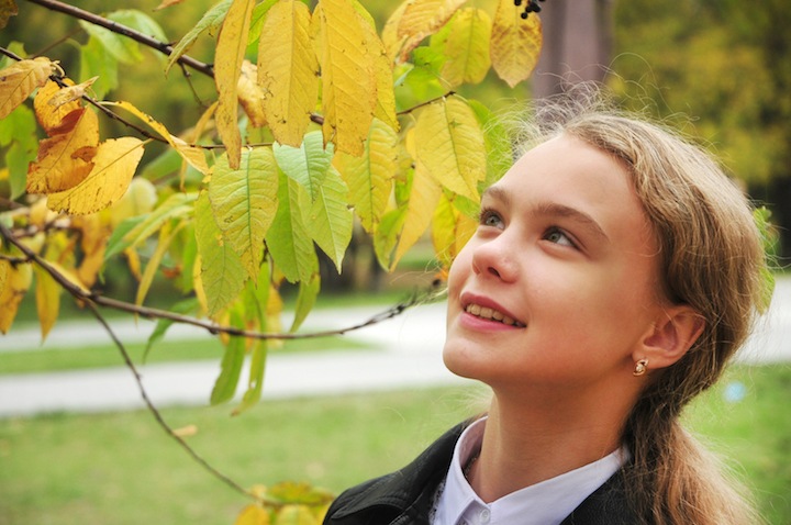 Девочке из Новосибирска с сильным сколиозом нужна дорогая операция