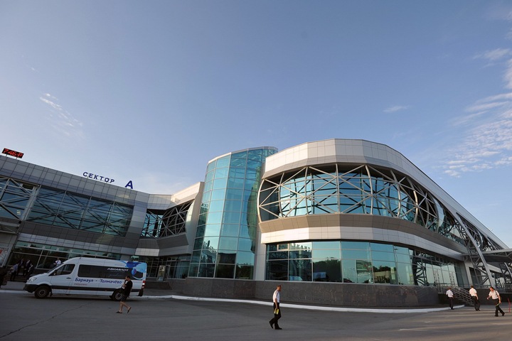 Новосибирский аэропорт прокомментировал предложение о переименовании