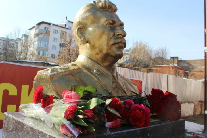 Ложкин о памятнике Сталину: «Все имеют право на законные инициативы, но они должны обсуждаться обществом»
