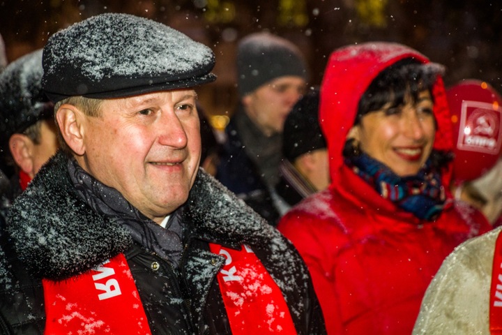 Мэр Новосибирска поздравил Коновалова с победой в Хакасии