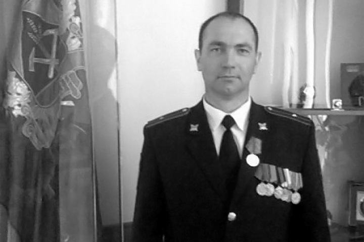 На полу сопротивлялась, нецензурно выражалась: как кузбасского полицейского судили за усмирение невестки депутата