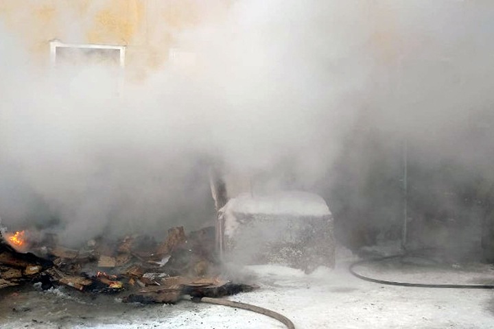 Больница скорой помощи загорелась в Омске. Есть пострадавшие