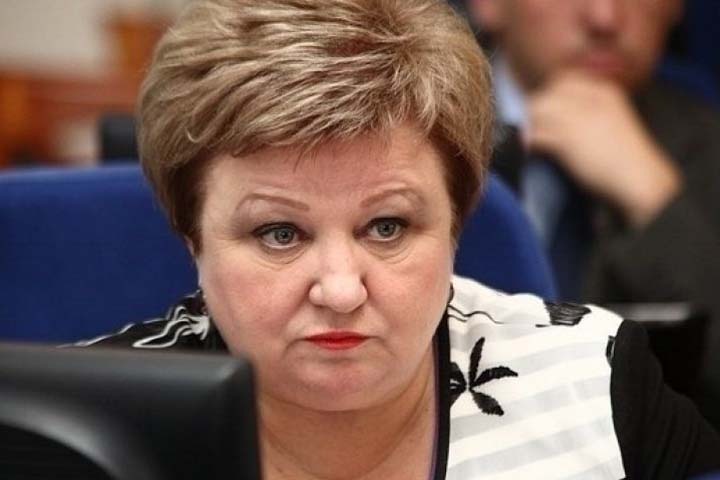 Омский министр, осужденная за коррупцию, выходит по УДО