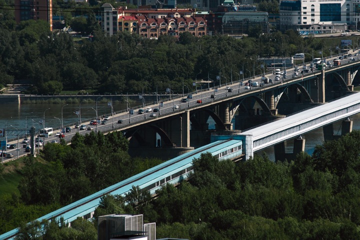 Депутаты рекомендовали новосибирскому правительству пересмотреть концессию на четвертый мост
