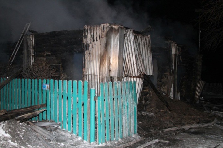 Новосибирский СК: пожарный извещатель не сработал при гибели детей и матери в огне