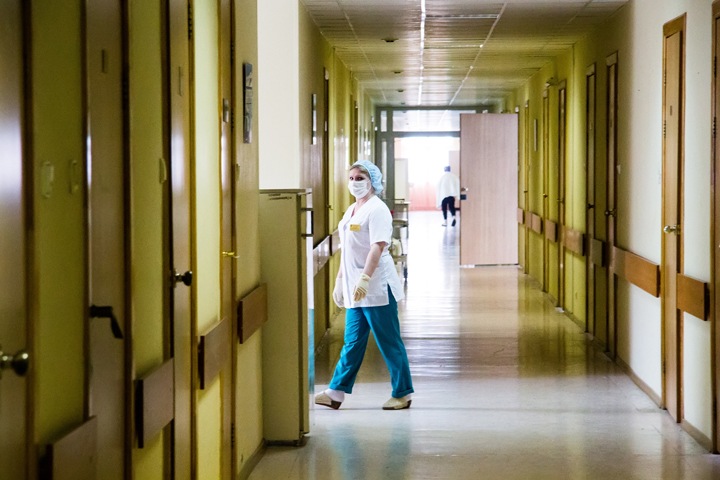 Средняя зарплата врачей Кузбасса превысила 63 тыс. рублей