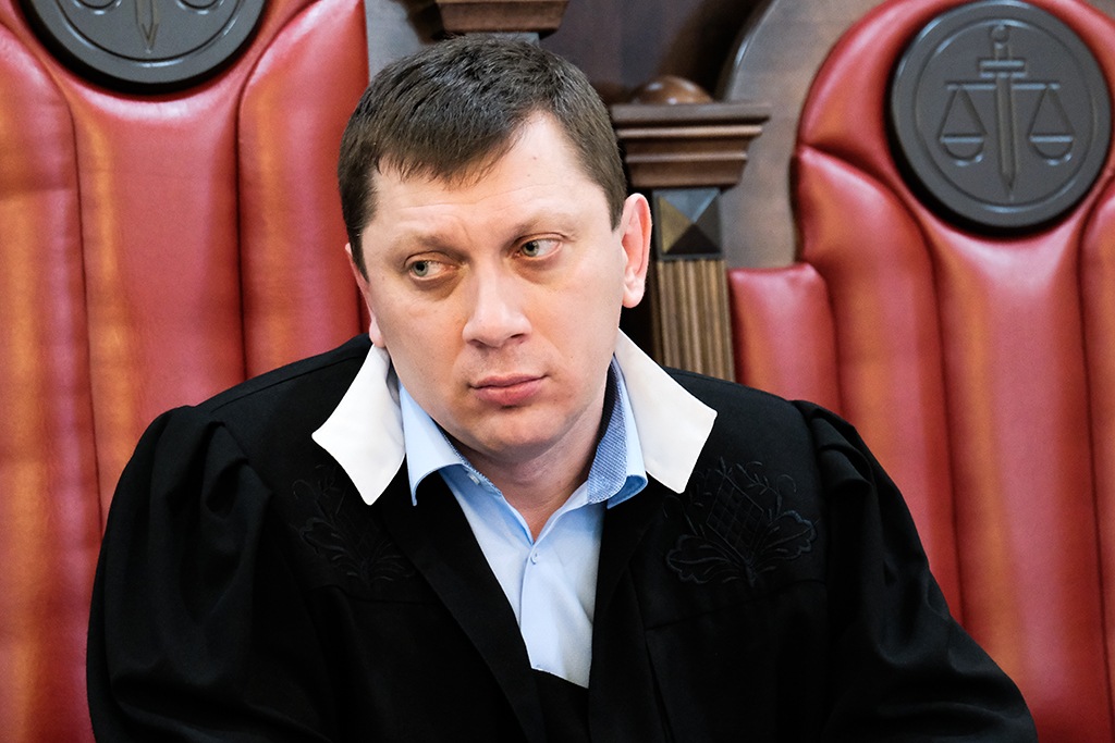 Судья Александр Вялов