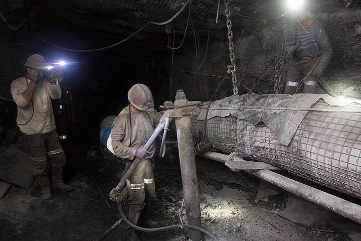 СК начал расследование гибели горняка при обрушении на шахте в Кузбассе