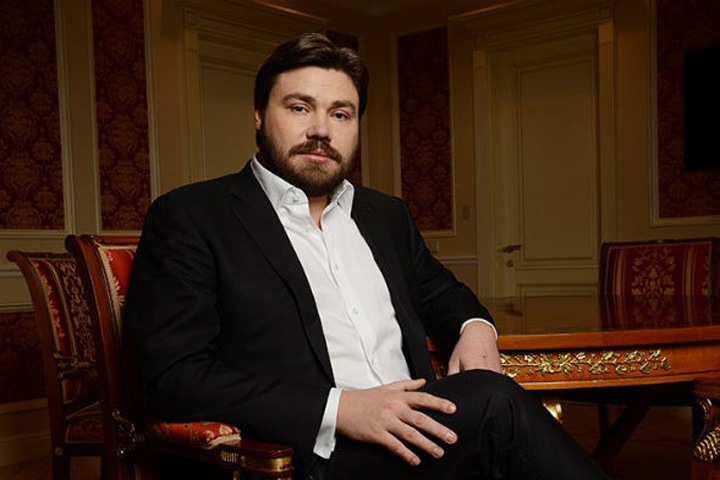 «Настроен антибуржуазно»: глава новосибирской «СР» о вступлении основателя «Царьград ТВ» в партию