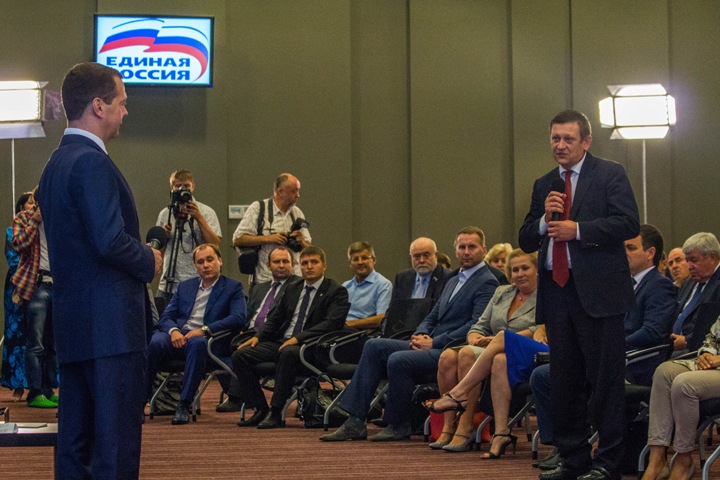 «К победе через капитуляцию». Кто пострадает от ухода «ЕР» с выборов в Новосибирске