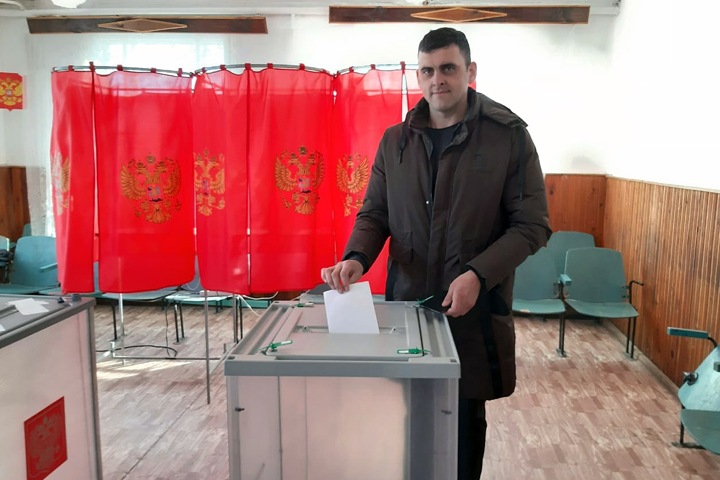 Поддержанный «ЕР» самовыдвиженец проиграл выборы главы района в Хакасии