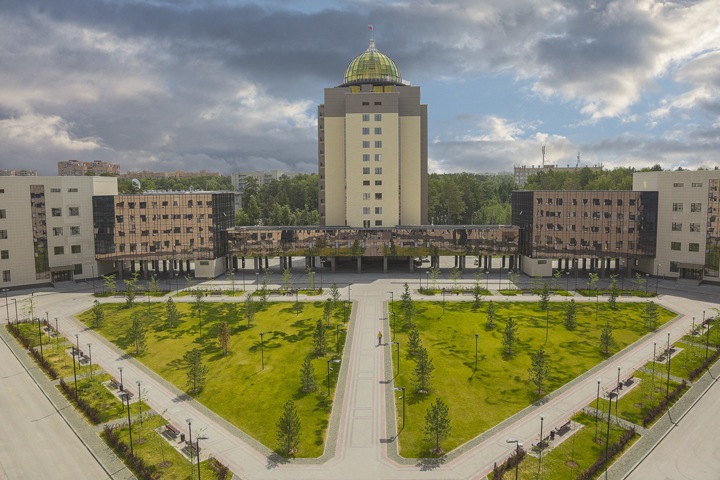 НГУ обогнал Санкт-Петербургский госуниверситет в рейтинге QS World University