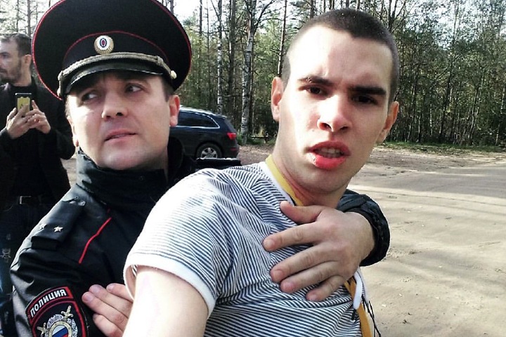 Томский активист попросил убежища в Британии: Сотрудники ФСБ потребовали показаний против коллег