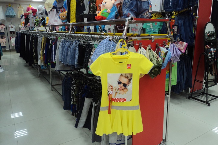 Детская одежда с рекламой курения изъята из продажи в Бурятии