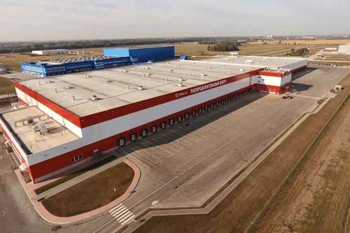 X5 Retail Group открыла в Новосибирске крупнейший за Уралом распределительный центр