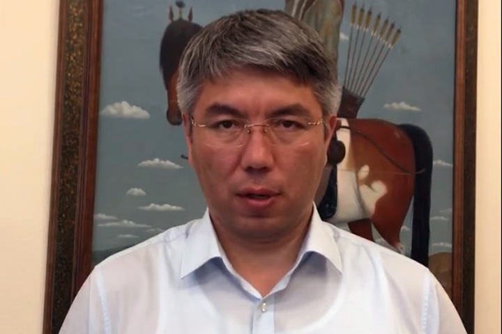 Цыденов из Москвы похвалил действия силовиков, задержавших протестующих в Улан-Удэ с топориками и дубинками