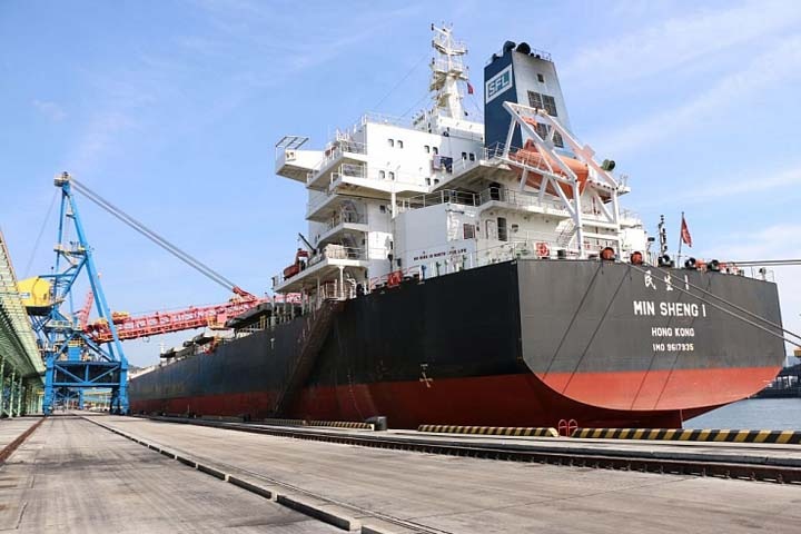 Первое судно с кузбасским углем ушло в Индию из нового углеперевалочного комплекса на Дальнем Востоке