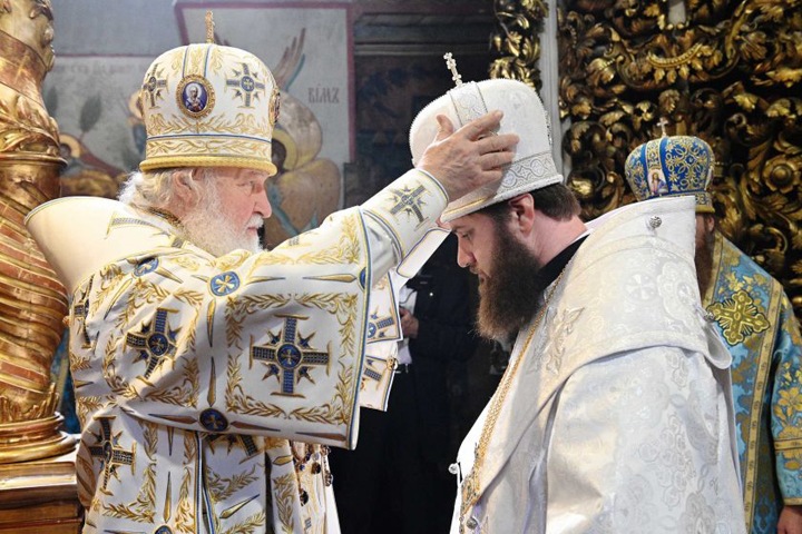 Обвинявшегося в побоях и тирании красноярского священника рукоположили в епископы