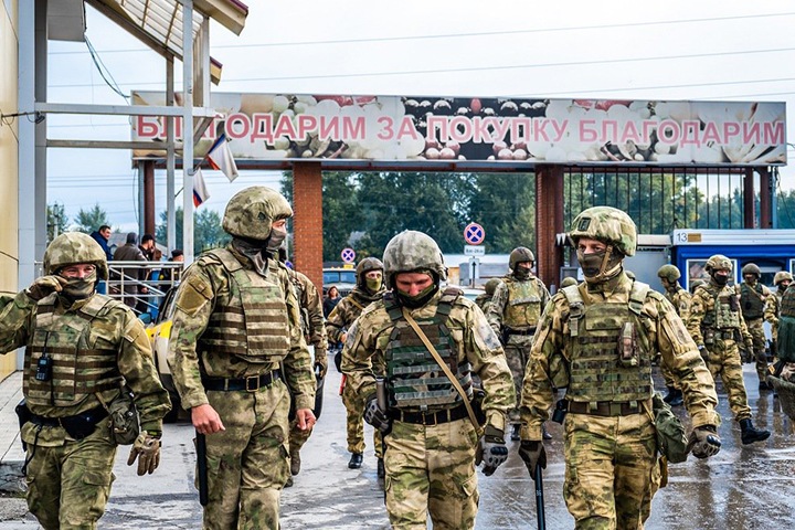 Полиция задержала 50 человек на Хилокском рынке Новосибирска