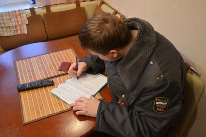 Полицейский из Новосибирской области допросил труп