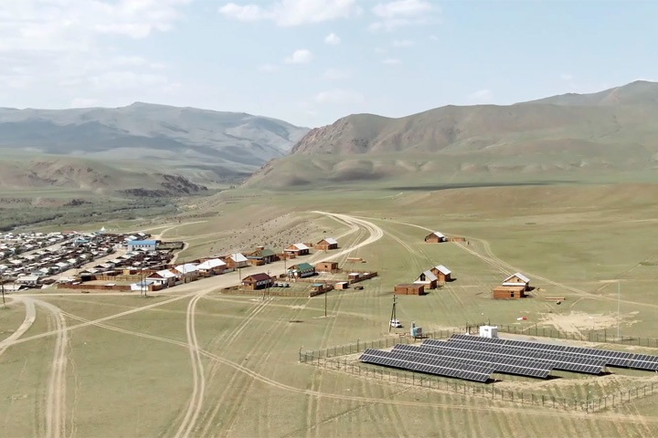 Разработанные новосибирскими инженерами накопители энергии установлены на солнечных станциях в Туве