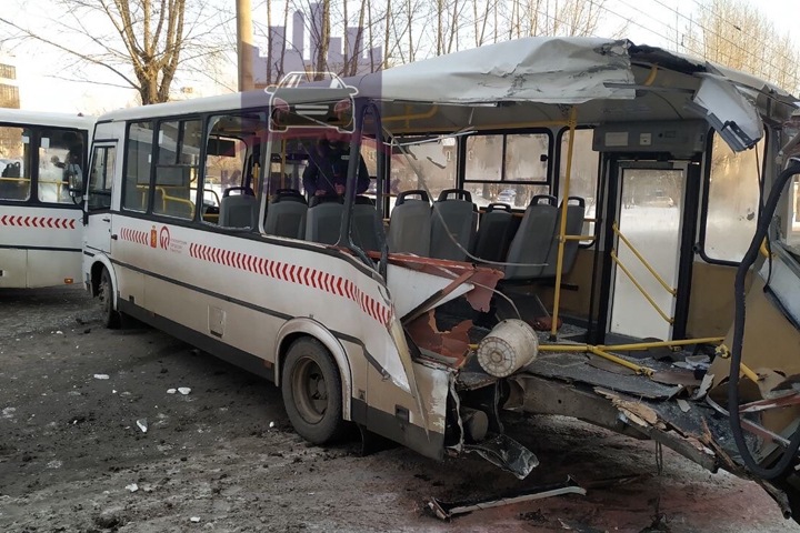 Пассажирские автобусы столкнулись в Красноярске. Есть пострадавшие