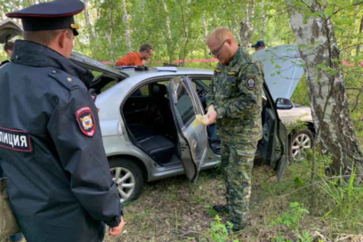 Следователи ищут свидетелей убийства семьи в Омской области
