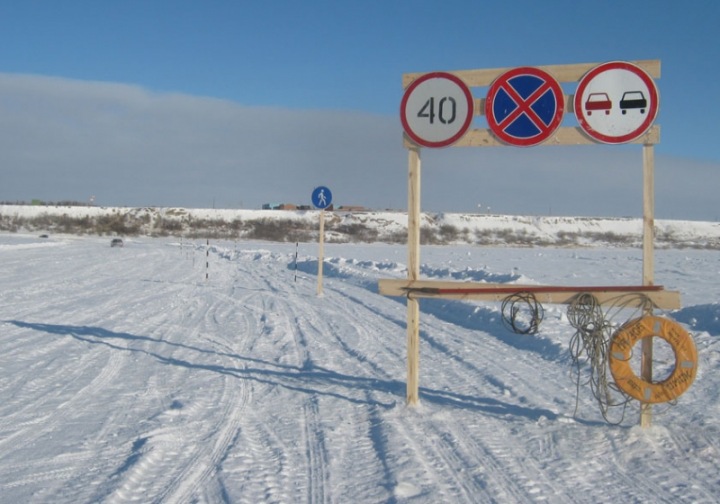 Новосибирские депутаты попросили губернатора разрешить выезжать на лед