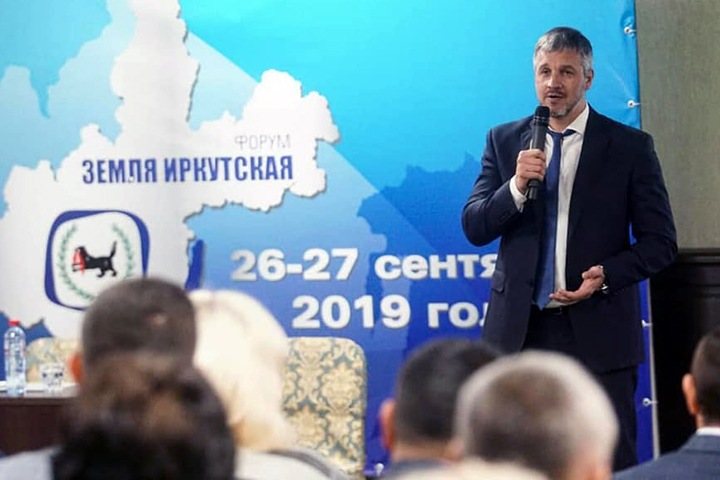 Иркутский вице-губернатор ушел в отставку вслед за Левченко: «Это честно»