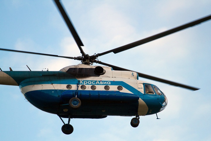 СК начал проверку после аварийной посадки вертолета с детьми на Таймыре