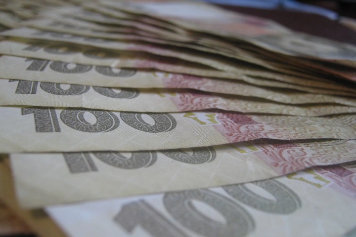 Как узнать актуальный курс рубля и гривны?