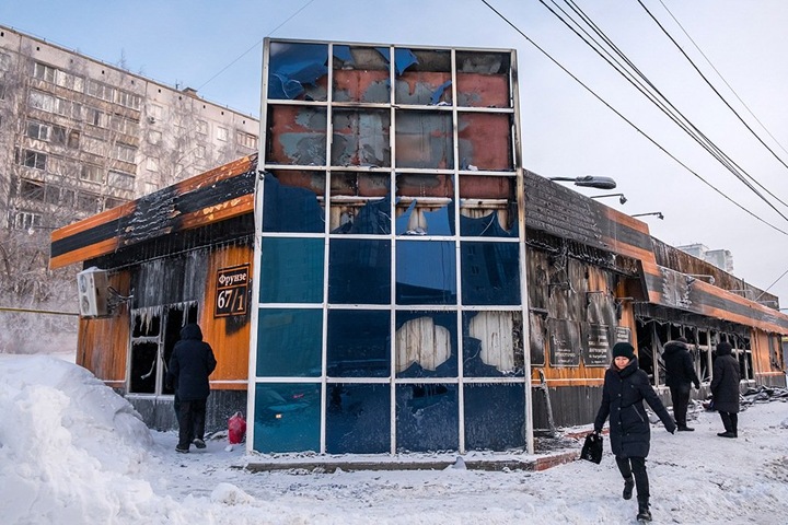 Работники сгоревшего в Новосибирске похоронного дома заявили о поджоге